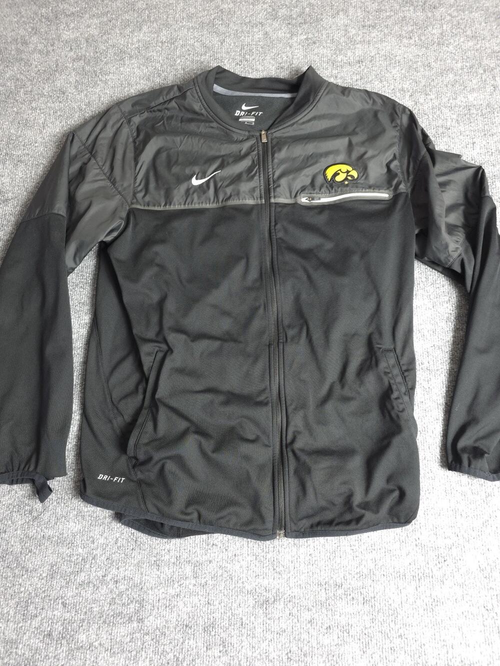 Nike DriFit Iowa Hawkeyes Jacket Large Basketball Football Black Zip Up